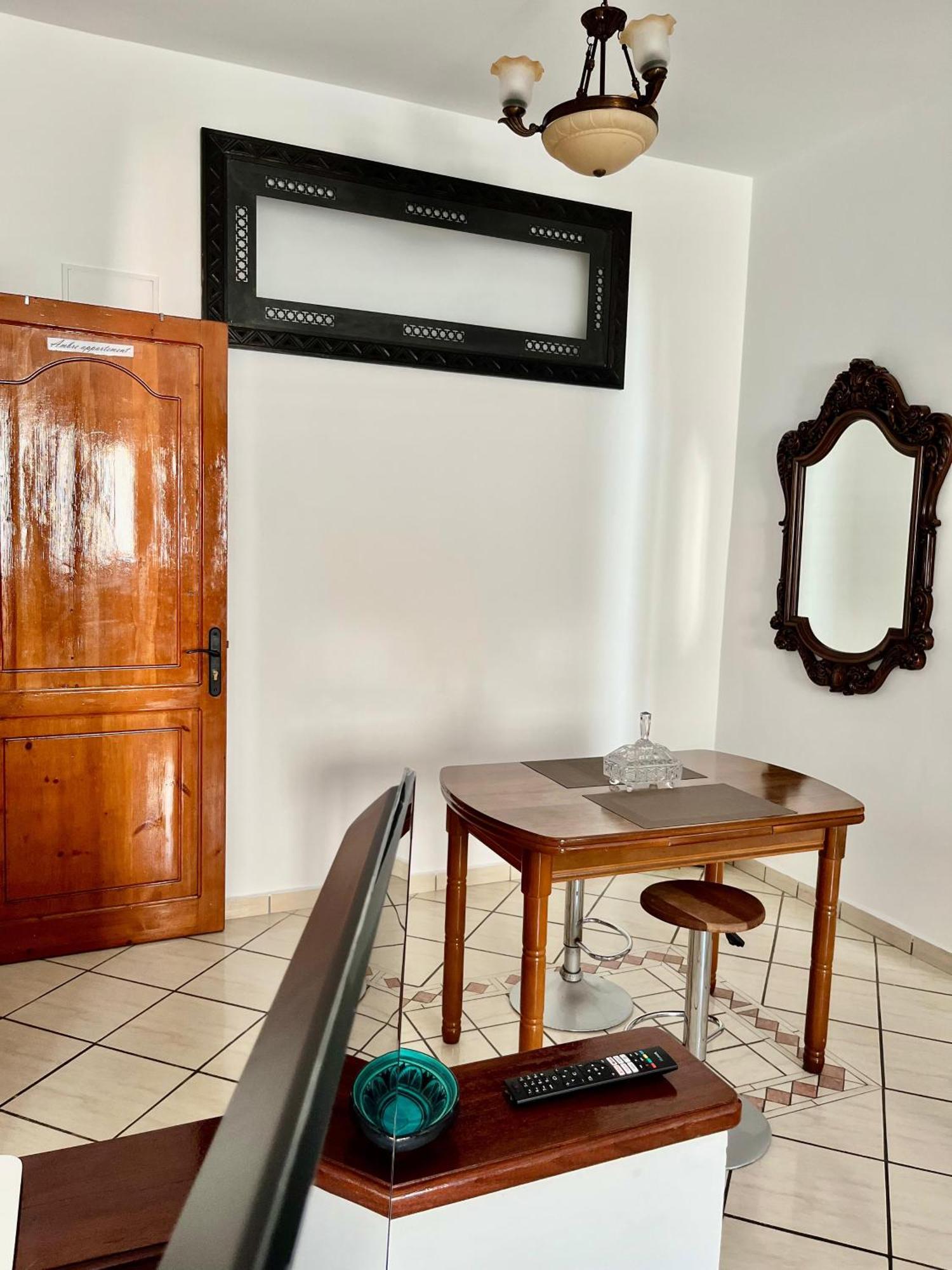 Ambre Appartement Есувейра Екстериор снимка
